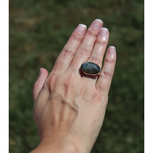 Sterling Silver Labradorite Ring Size 6 - Picture 2 of 8